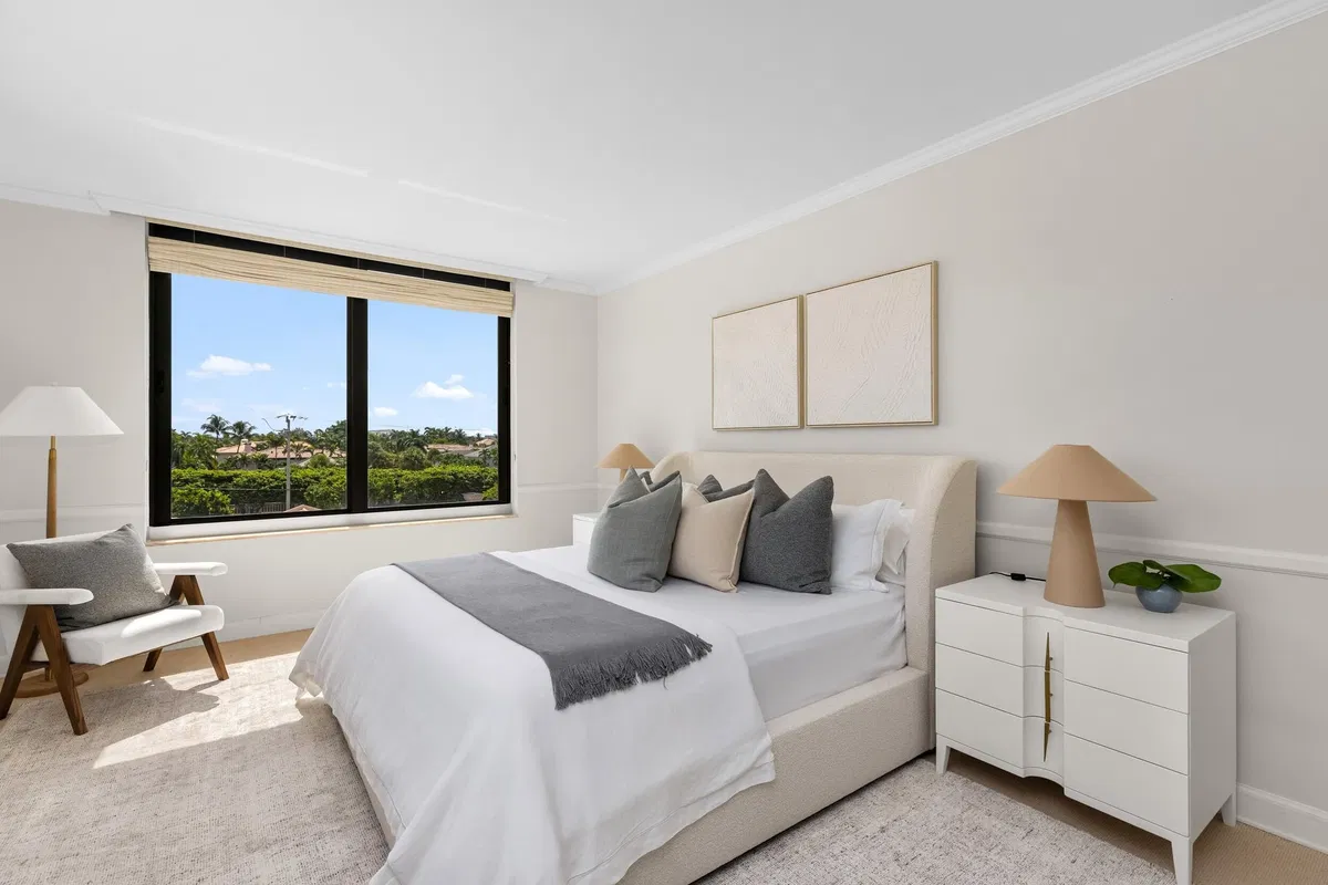 L'Ermitage Palm Beach Unit 301 photo 22
