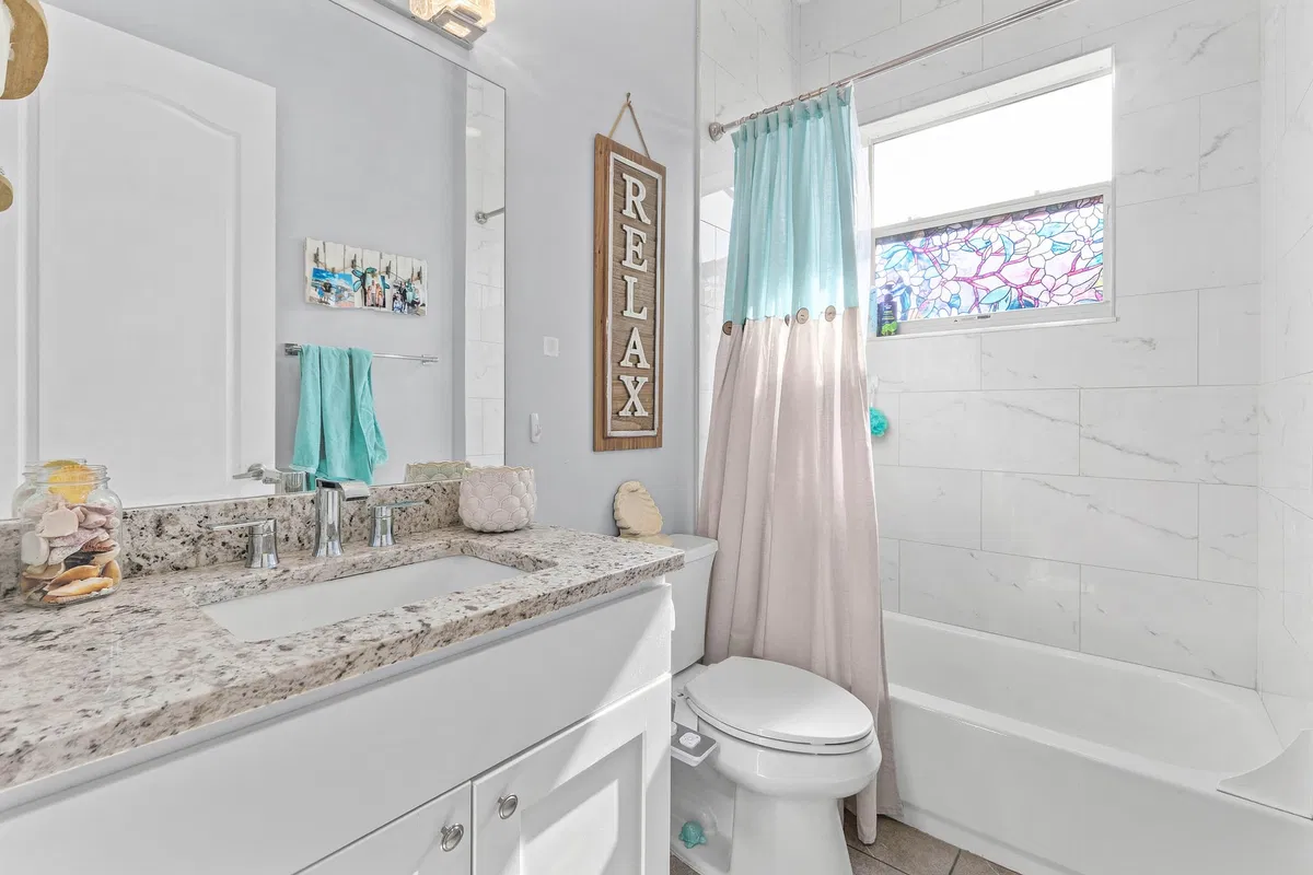 Residence photo 19