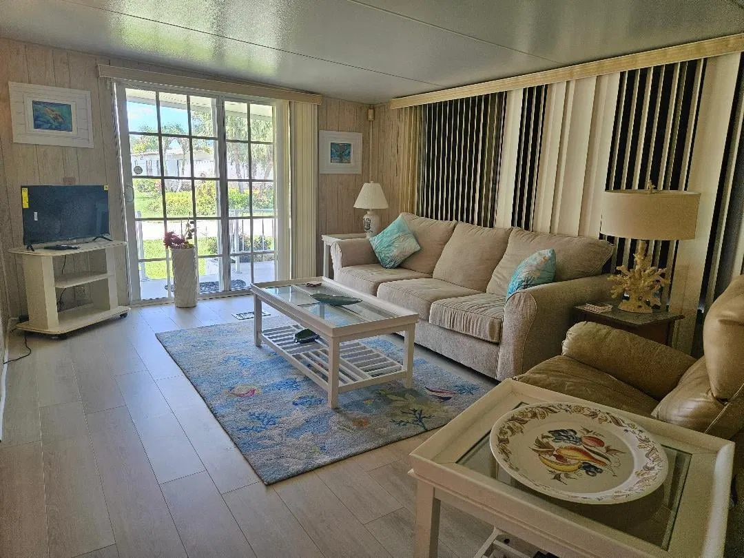 Residence photo 4