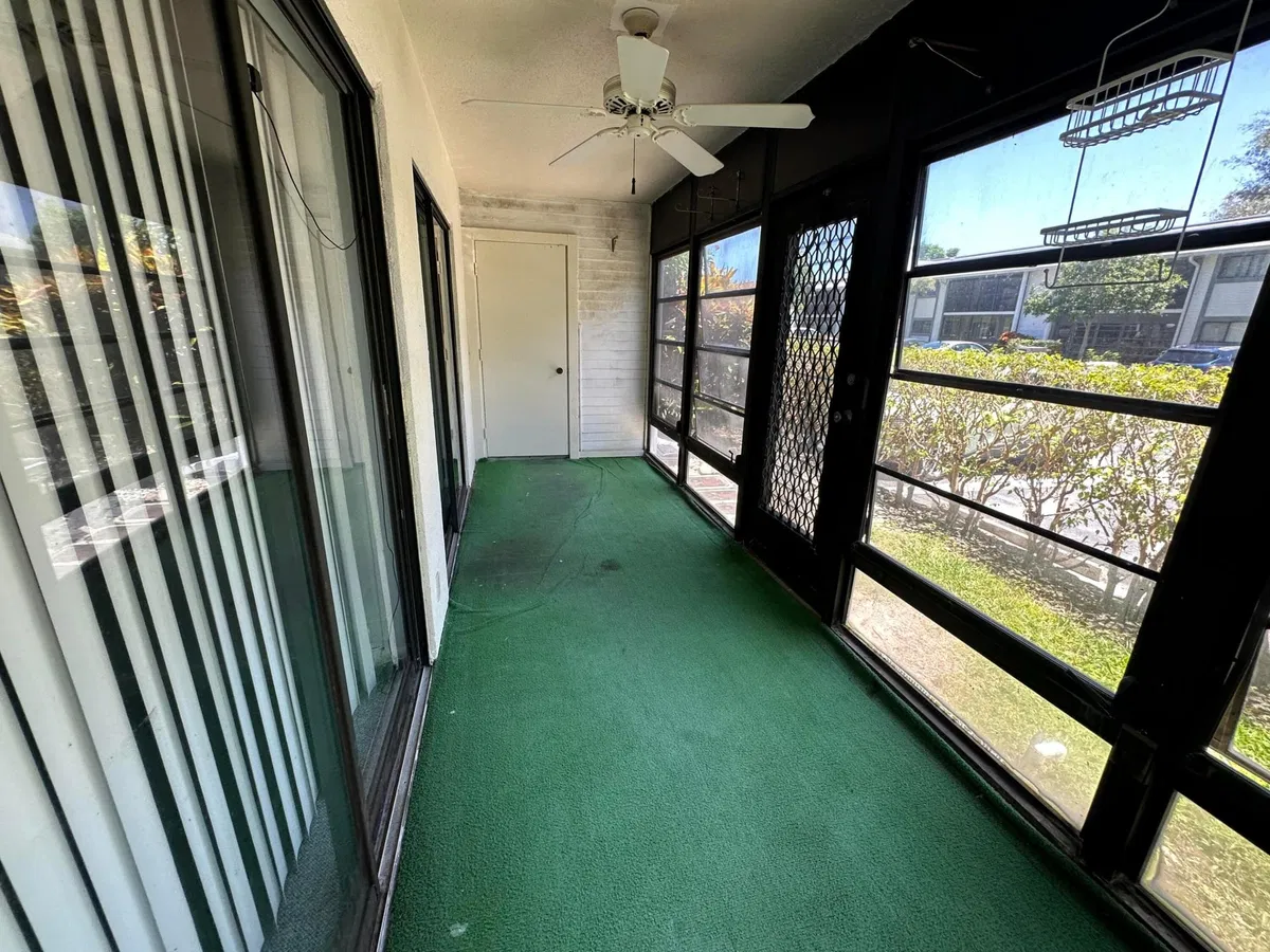 Unit 101 photo 34