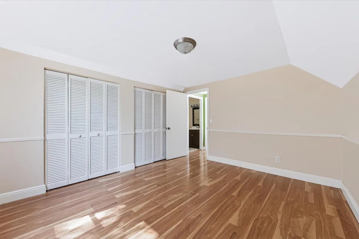 Residence photo 25