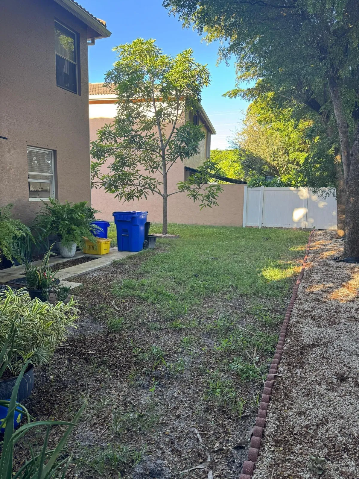 Residence photo 16