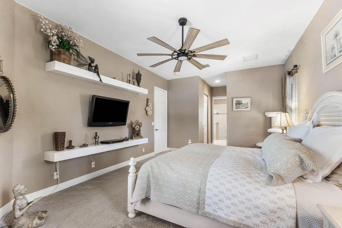  Residence photo 16