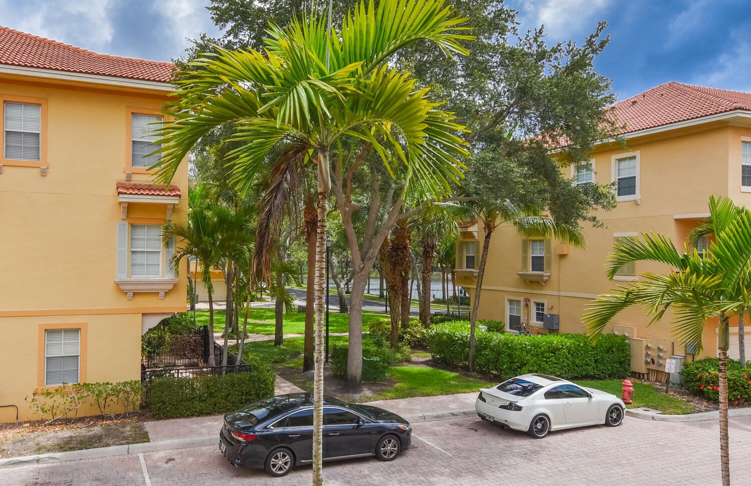 Residence photo 19