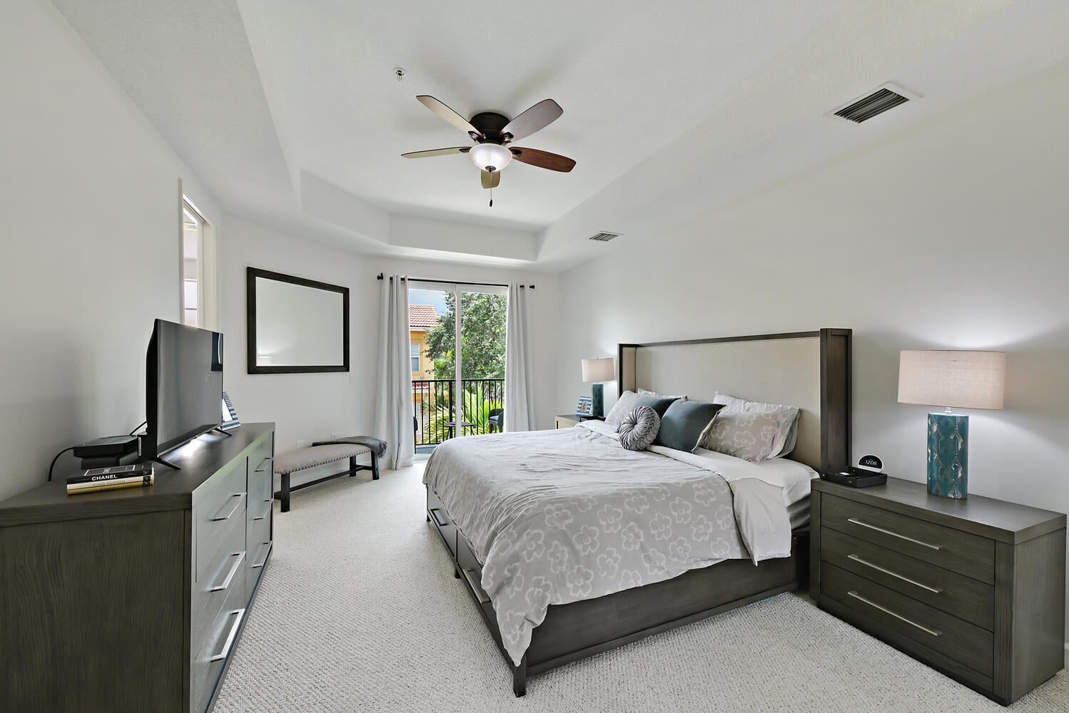 Residence photo 22