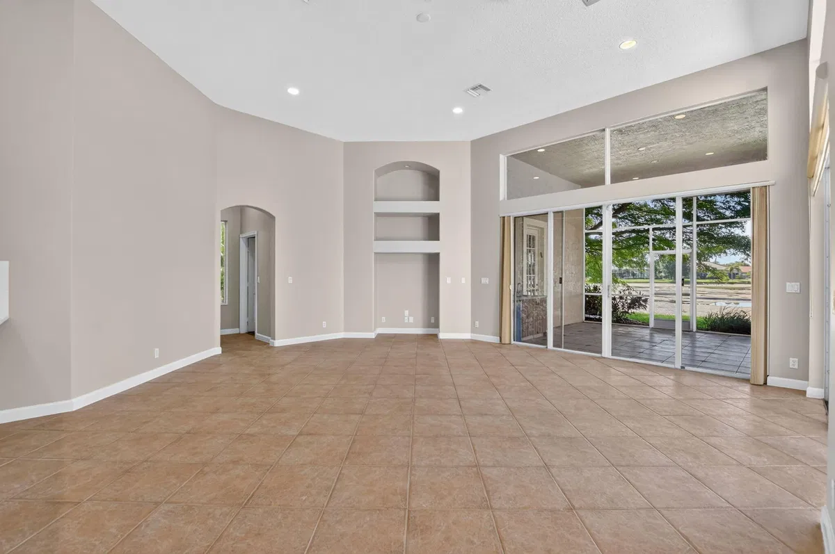 Residence photo 22