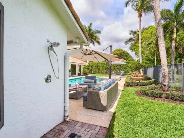 West Palm Beach Residence photo 28