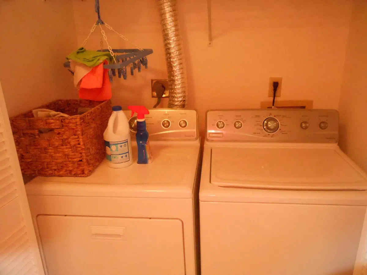 Unit 309 photo 16