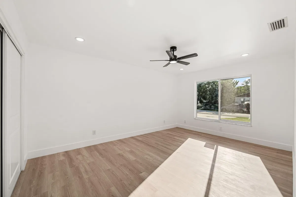 Residence photo 13