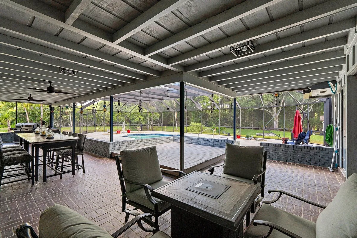  Residence photo 40