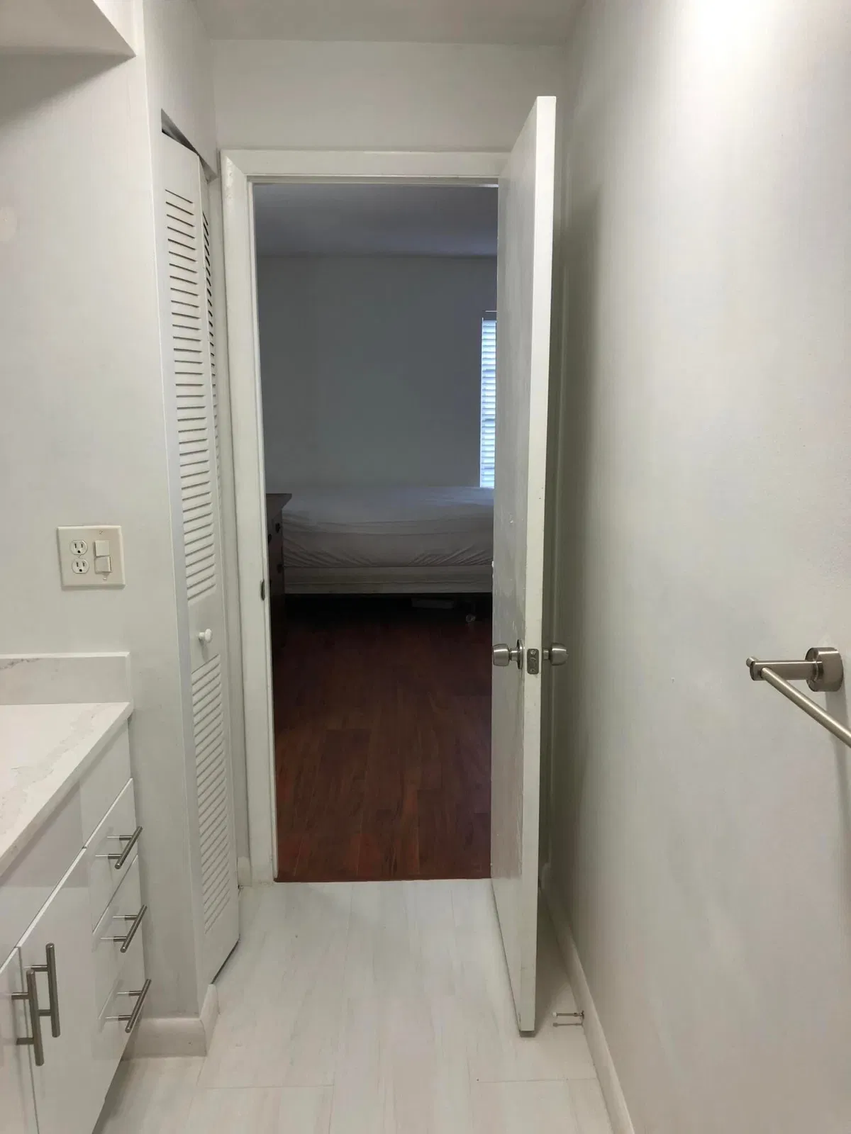 Unit 2140 photo 4