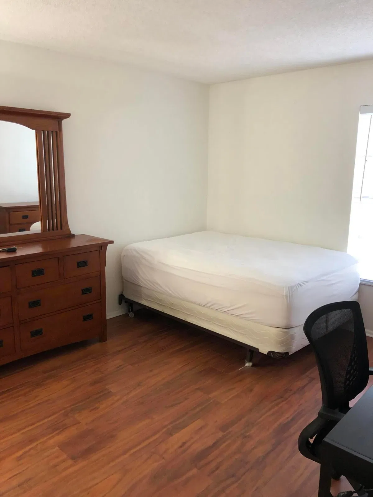 Unit 2140 photo 7