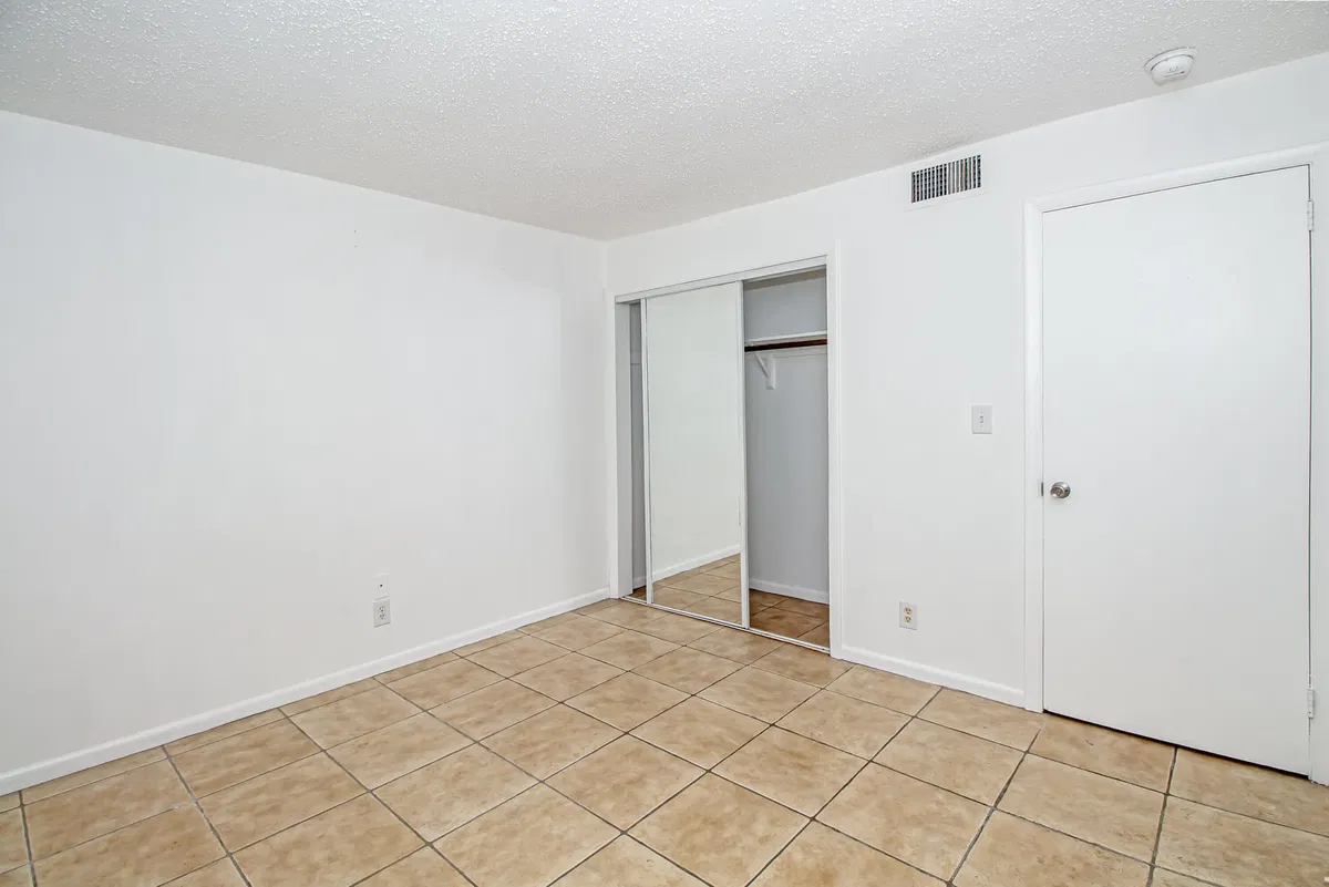 Residence photo 13
