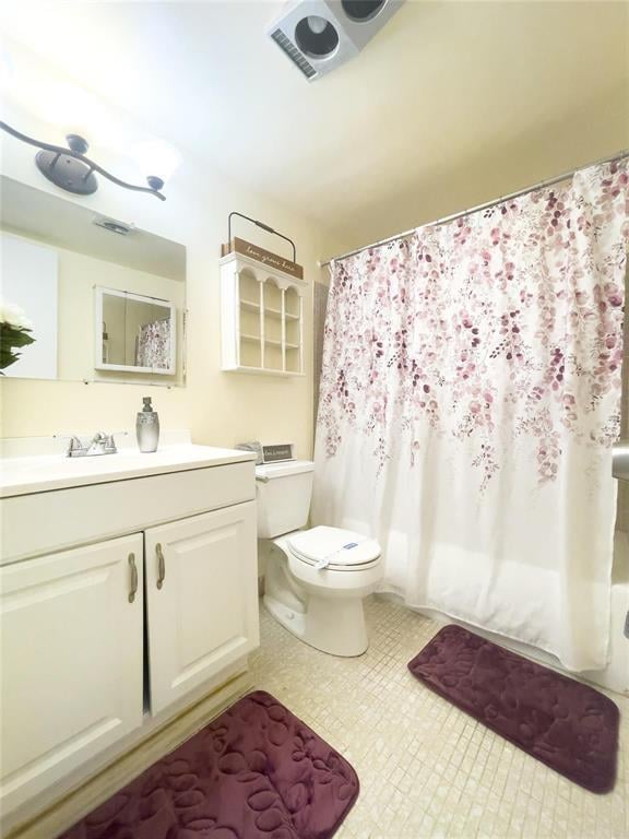 Unit 117 photo 4