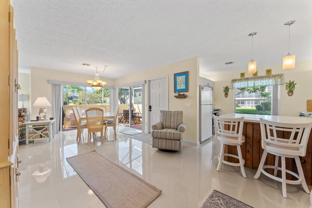Jupiter Harbour Unit 803 photo 13