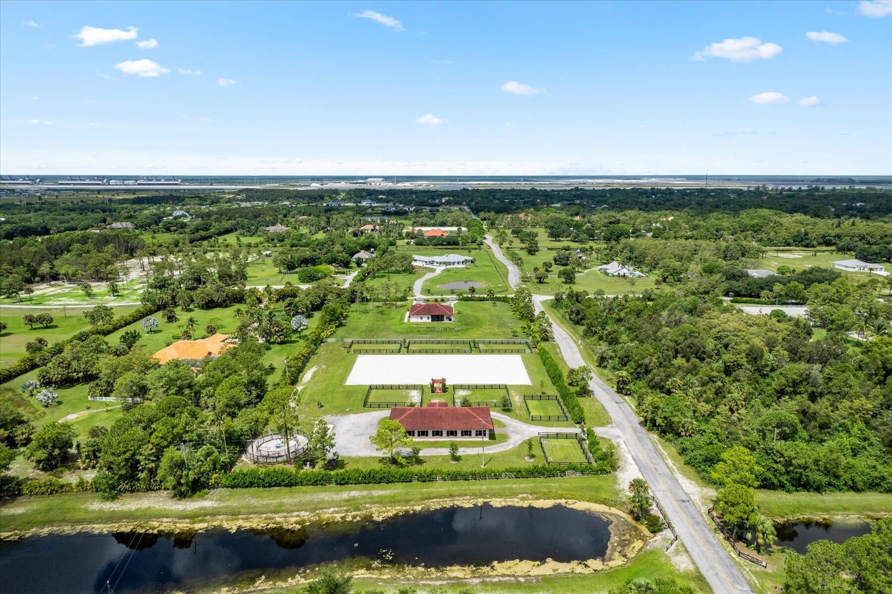 Residence photo 31