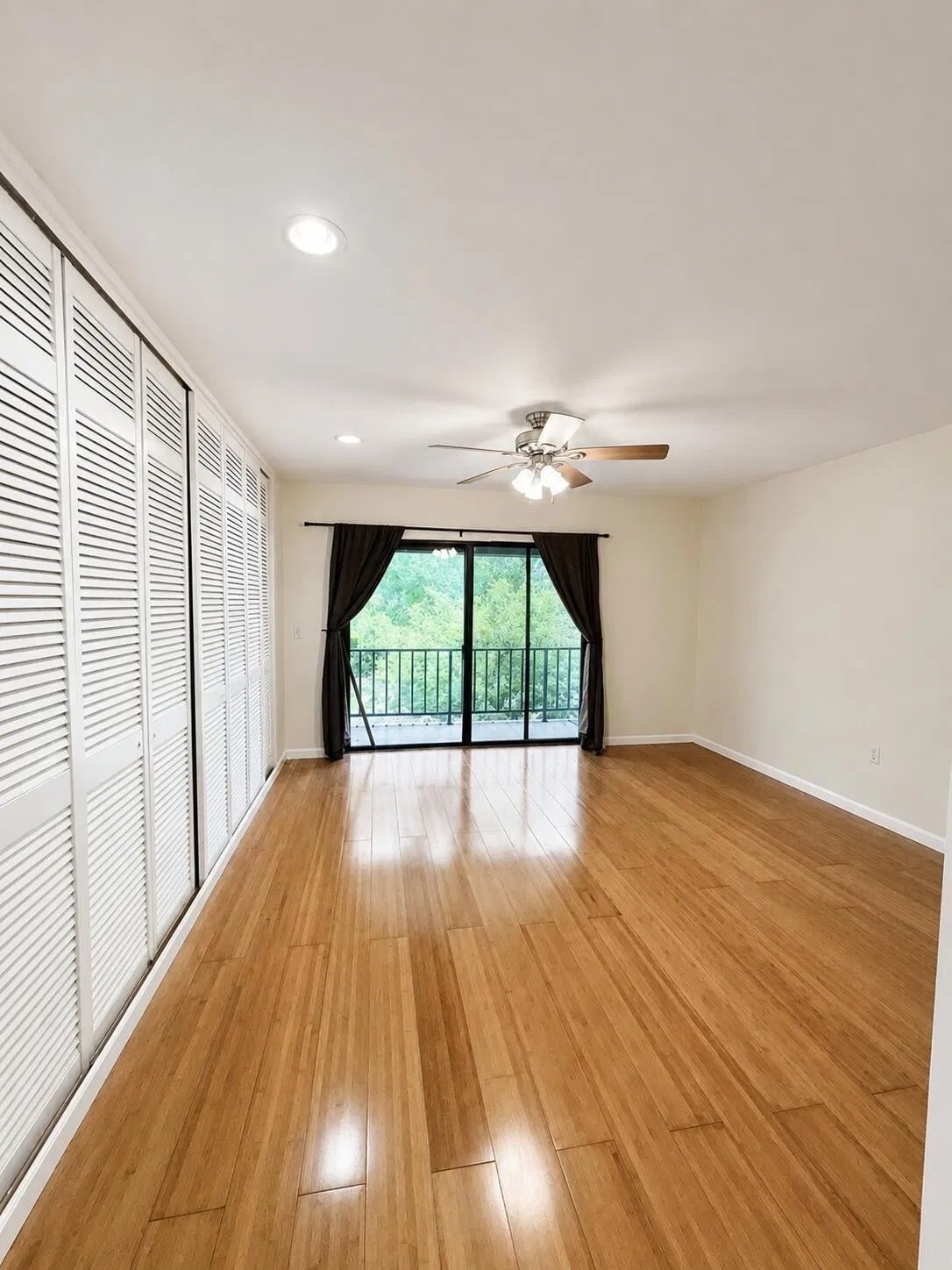 Residence photo 16