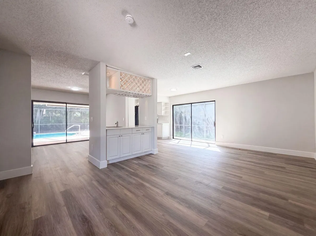 Residence photo 7
