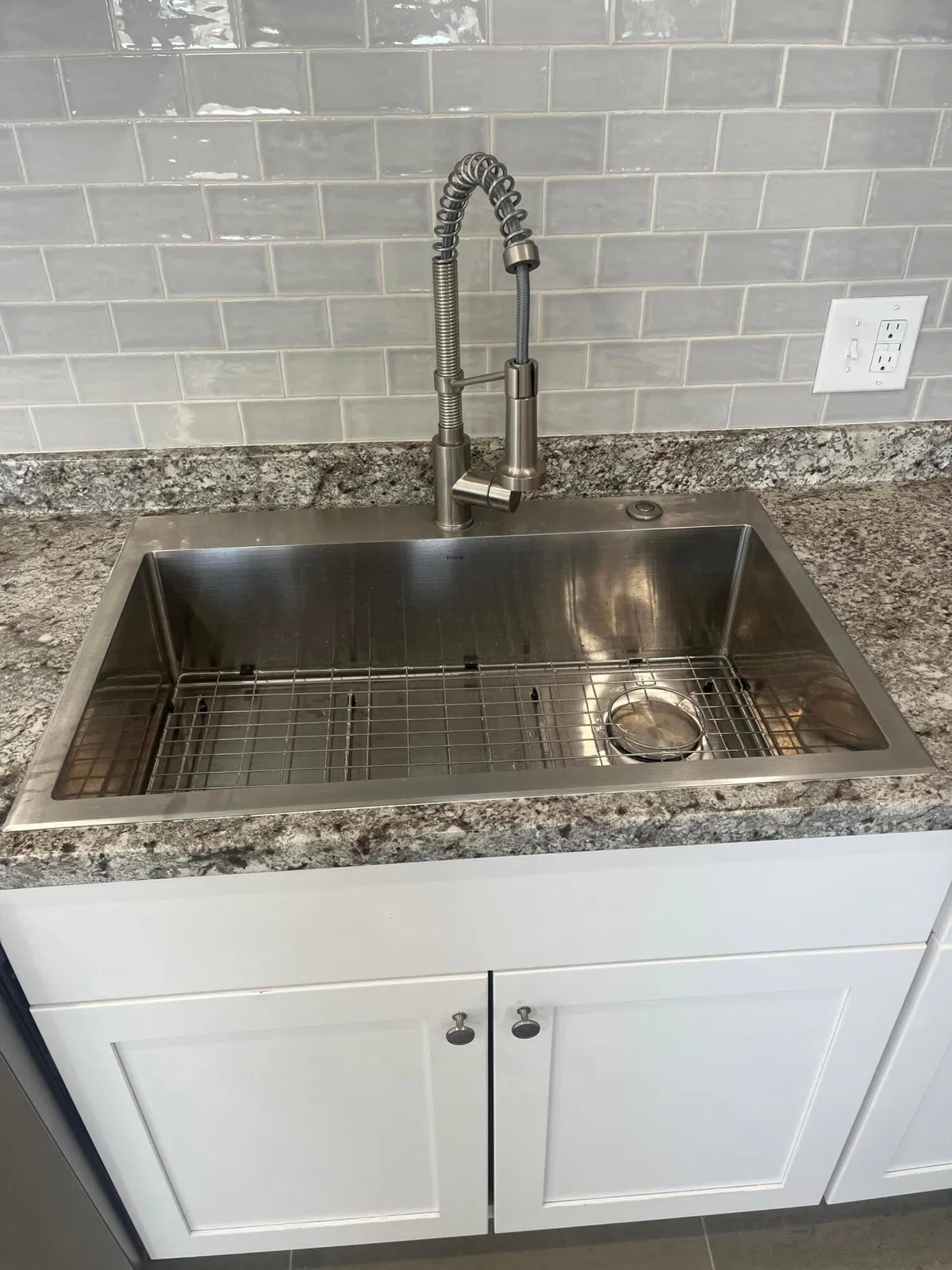 Unit 156 photo 7