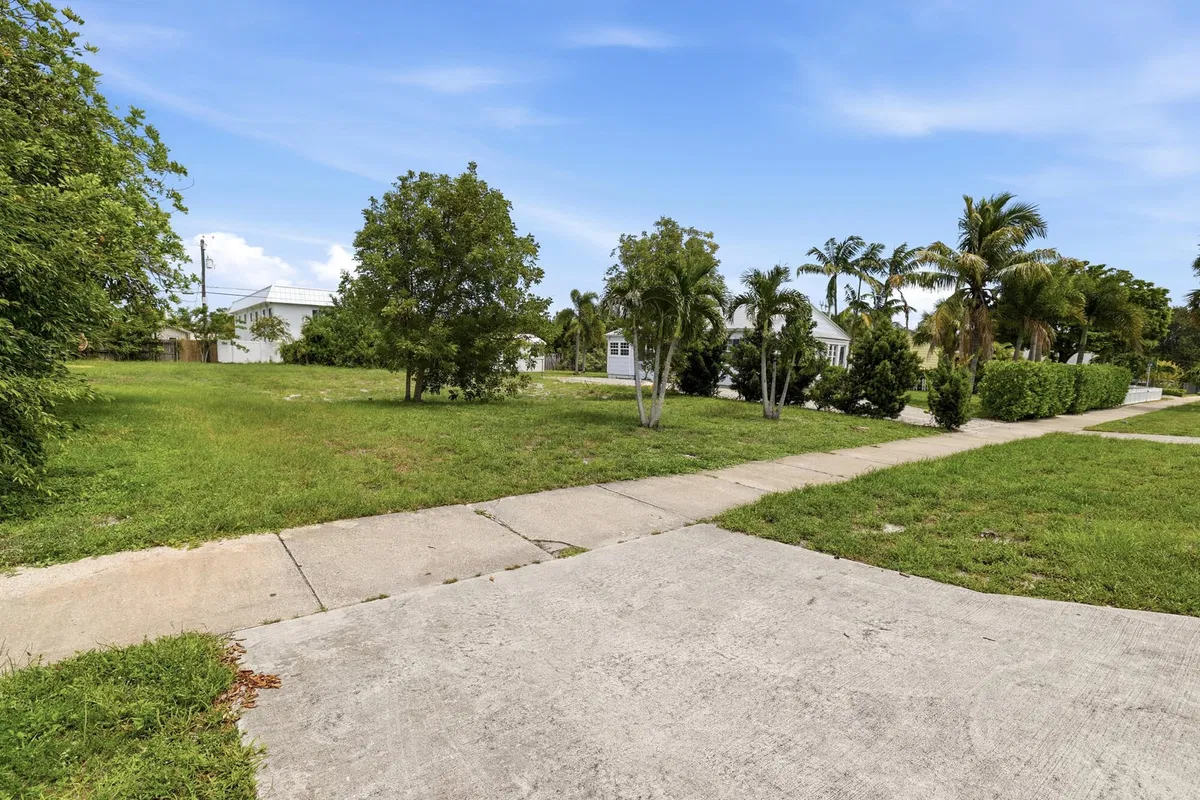 Downtown Delray Beach Residence