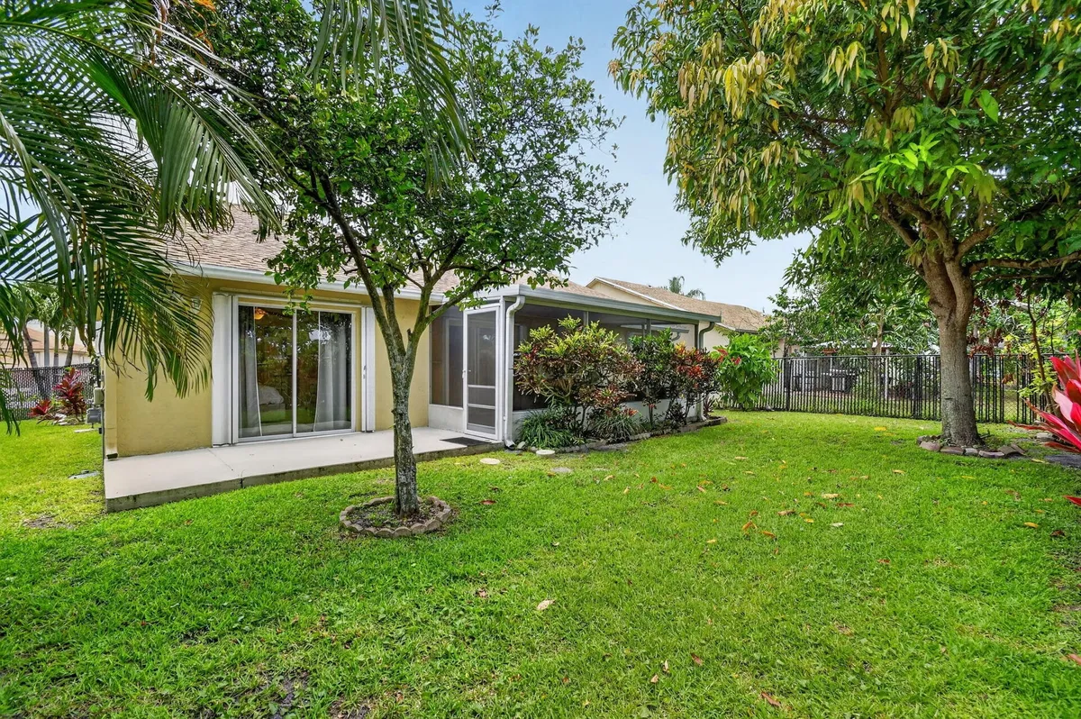  Residence photo 10
