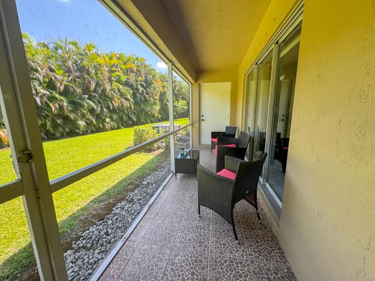 Residence photo 37