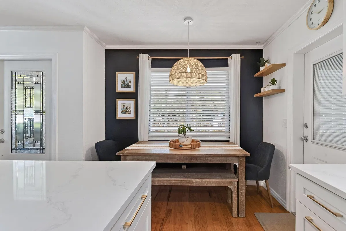 Residence photo 19