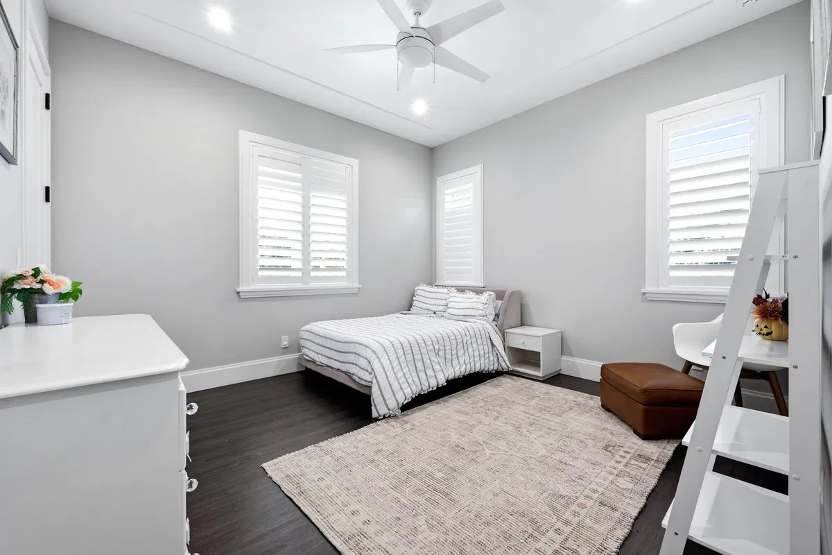 Residence photo 28