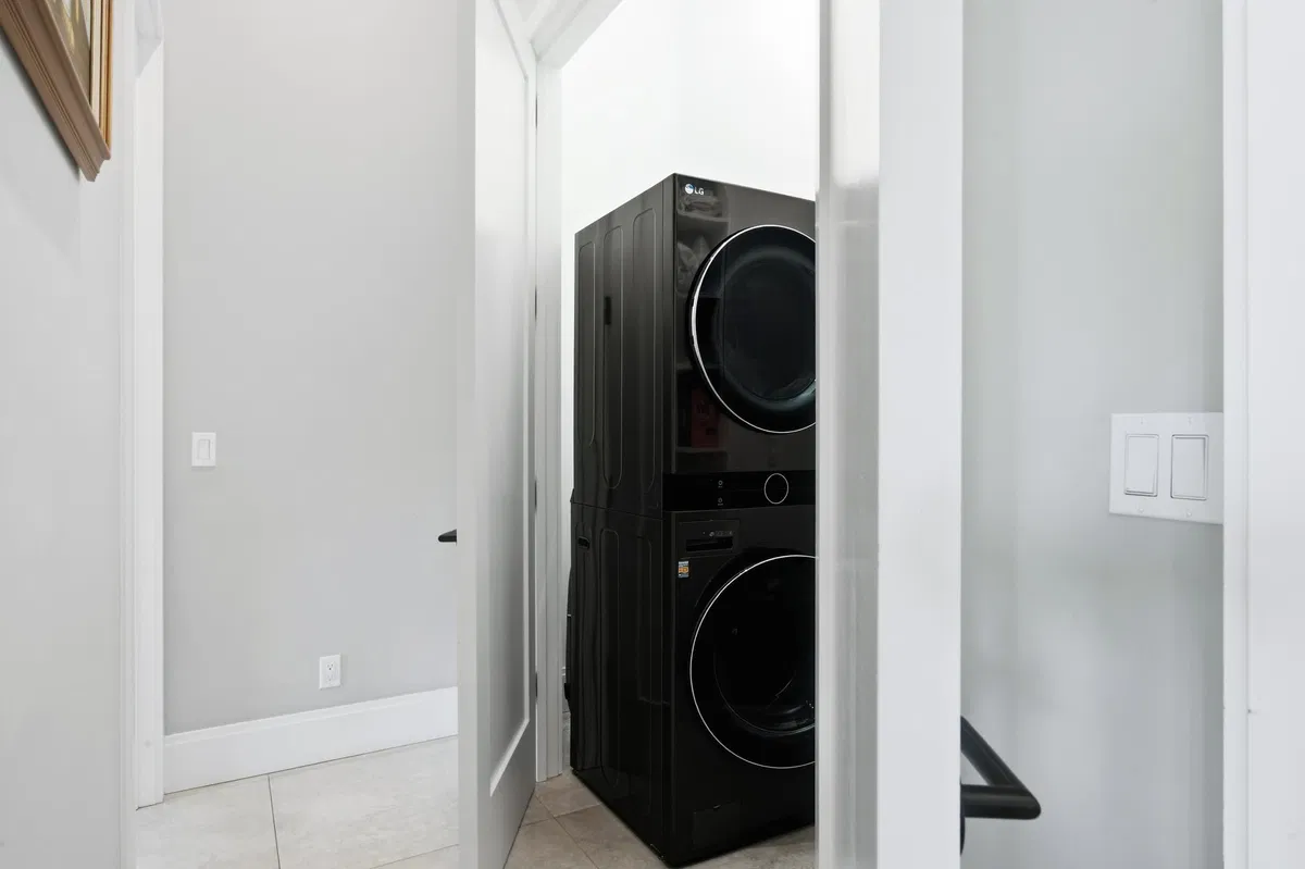 Residence photo 37