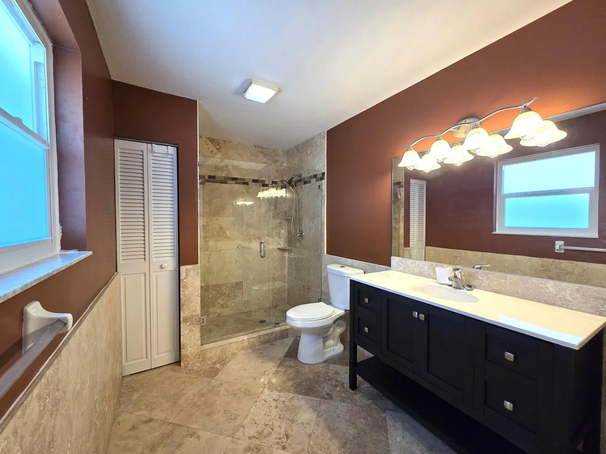 Rocky Point Residence photo 13