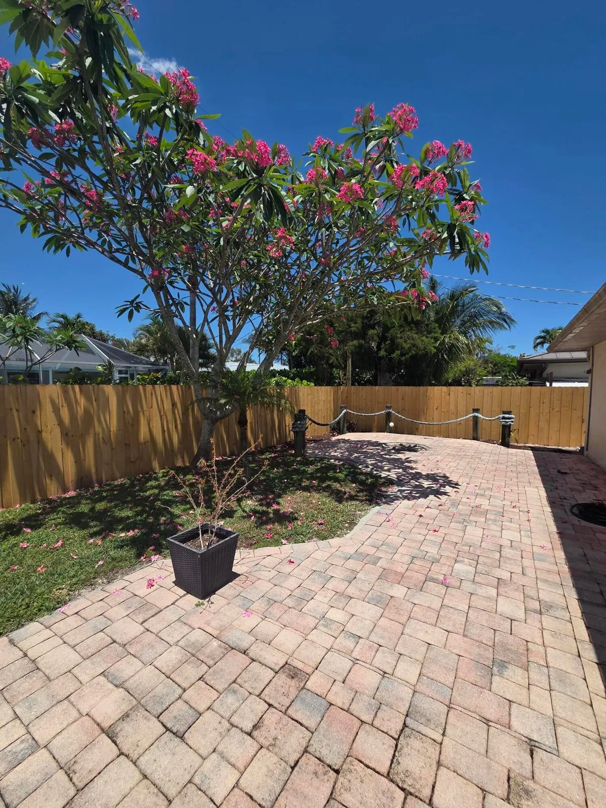 Rocky Point Residence photo 22