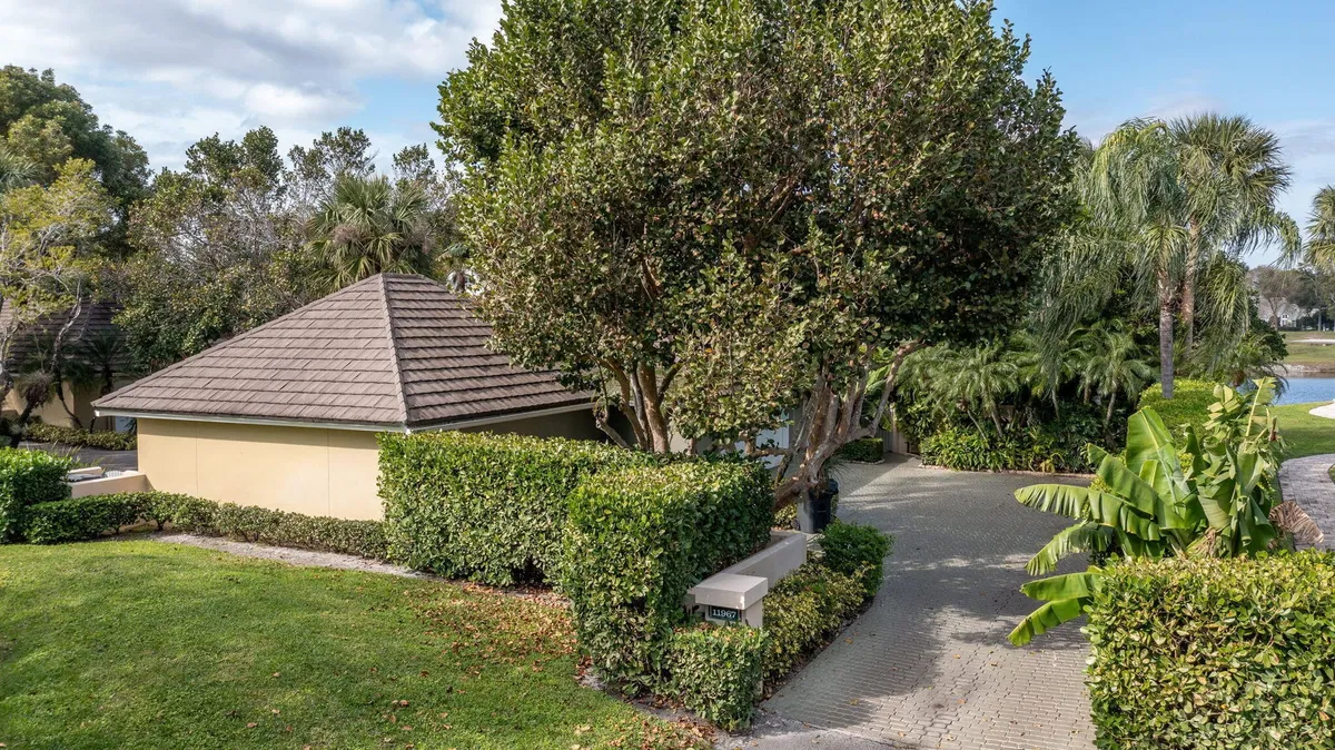  Residence photo 37
