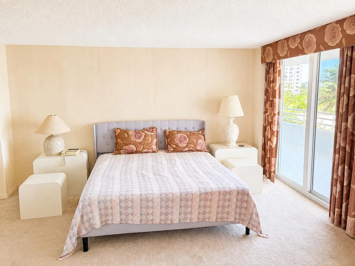 Residence photo 7