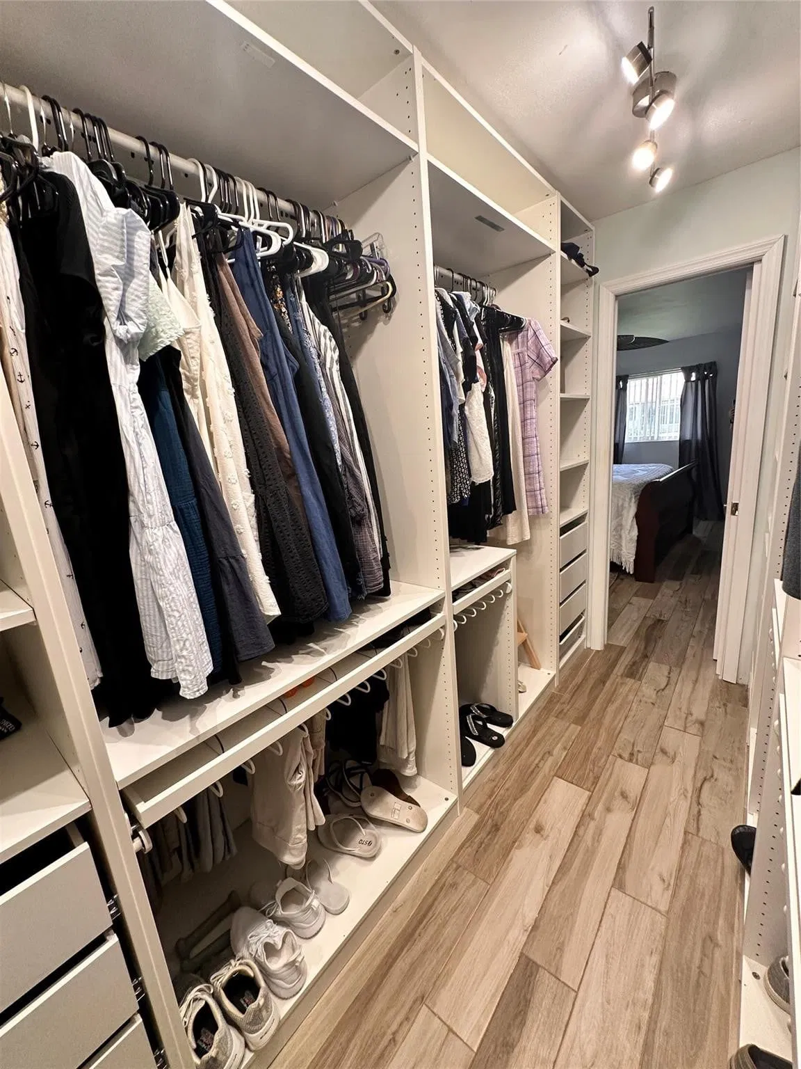 Residence photo 25