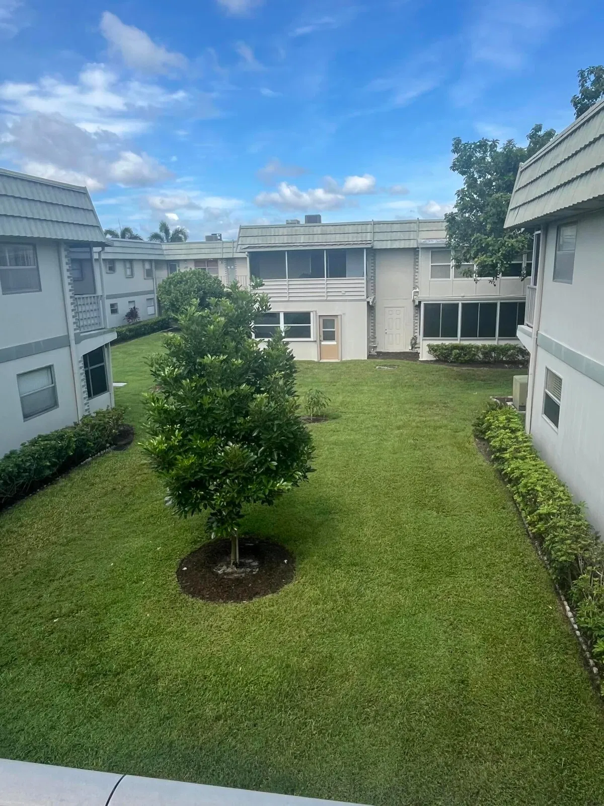 Unit C photo 10