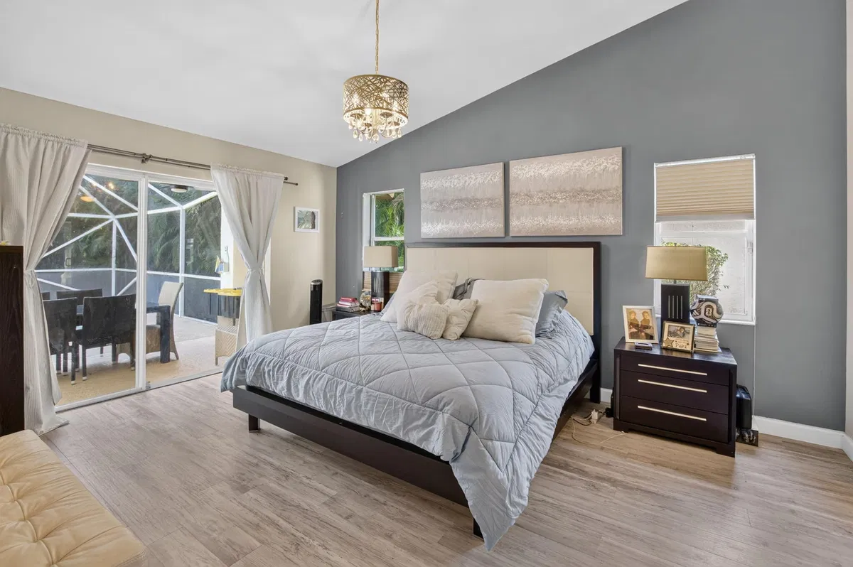  Residence photo 31