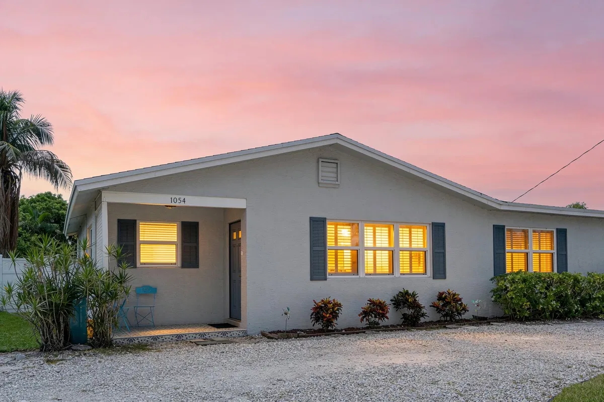 Residence photo 4