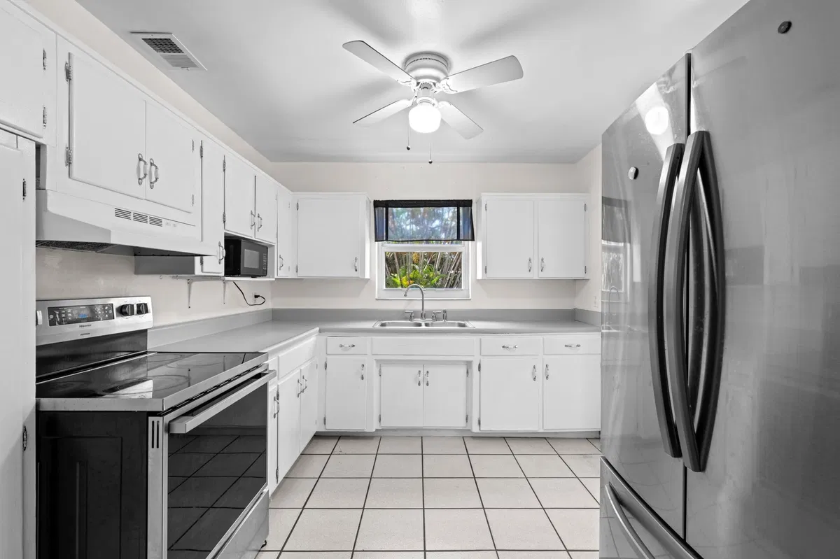 Residence photo 7
