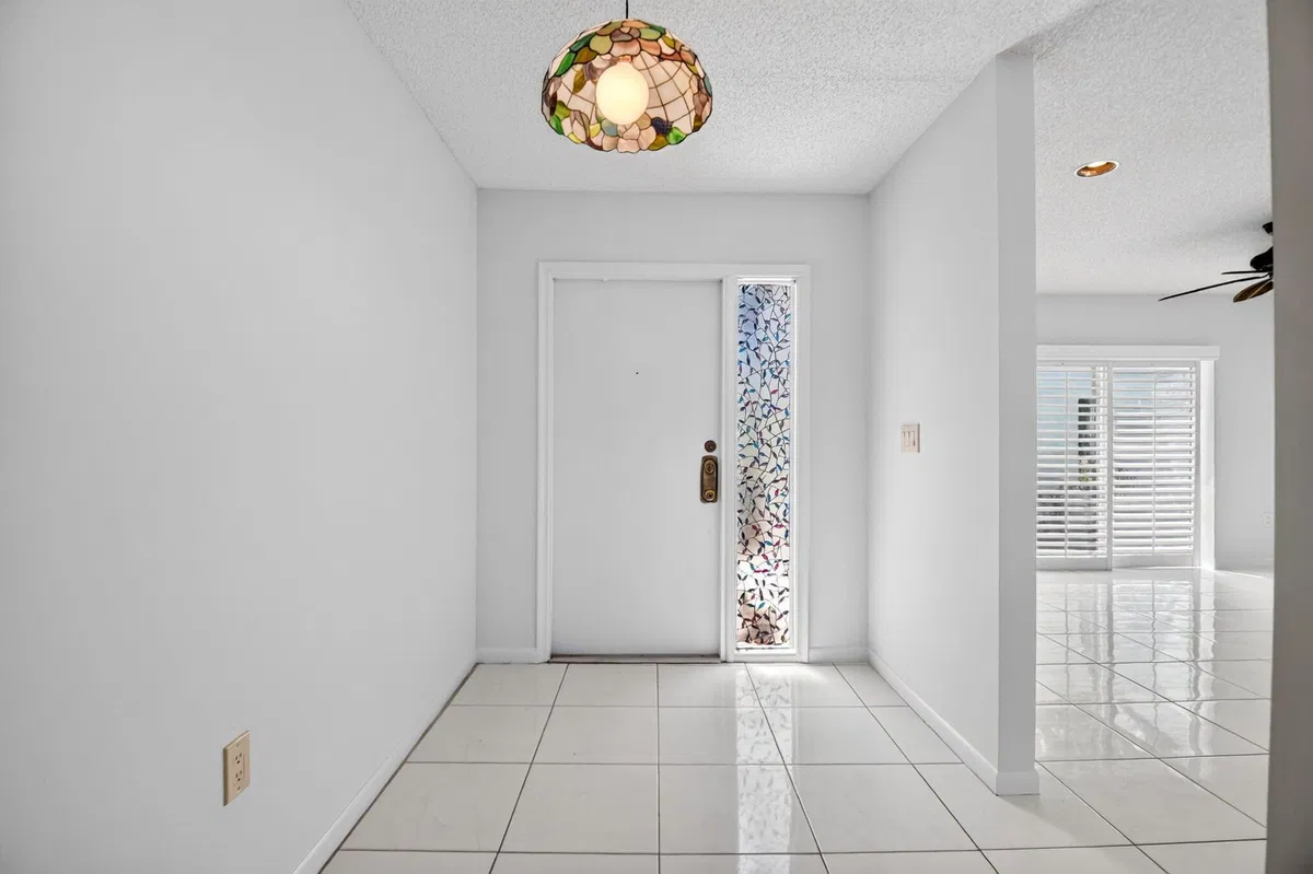  Residence photo 10