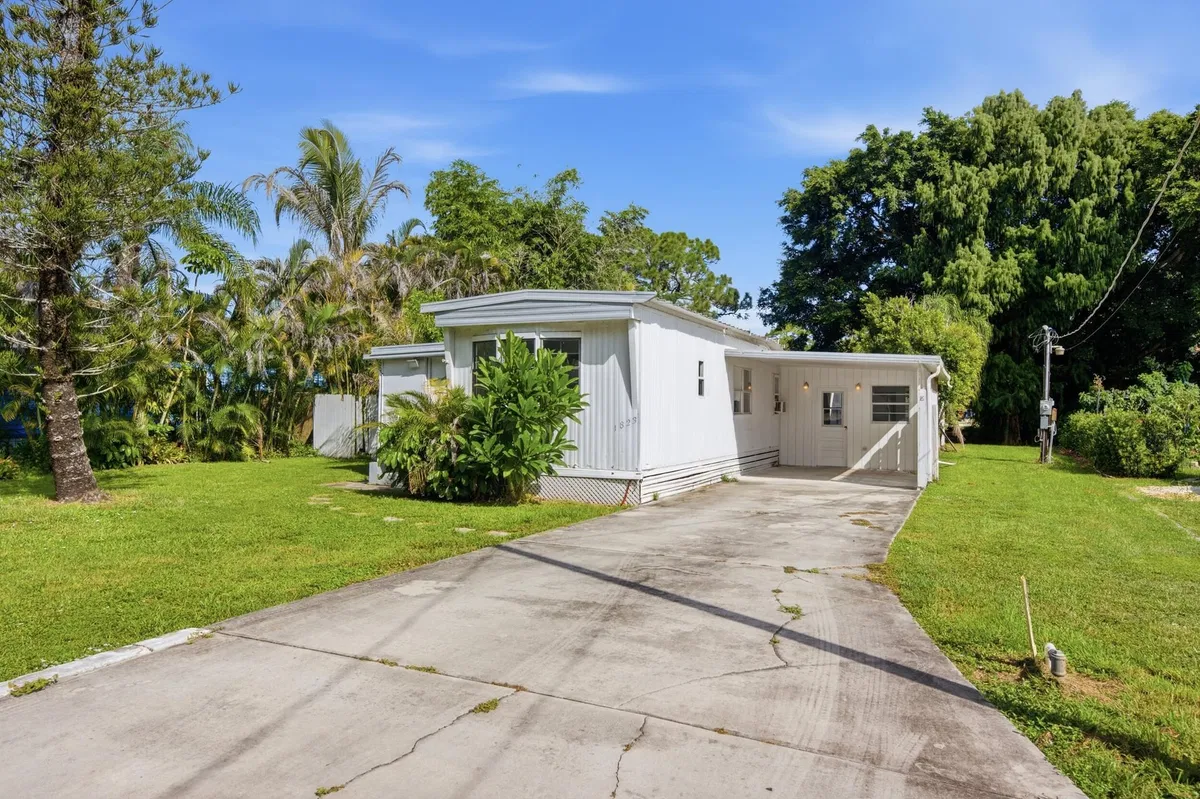 Residence photo 4