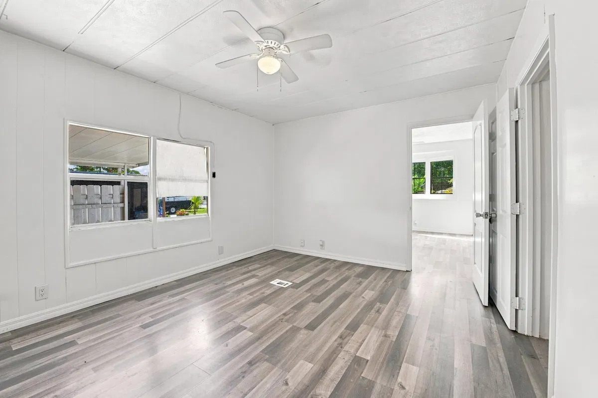 Residence photo 37