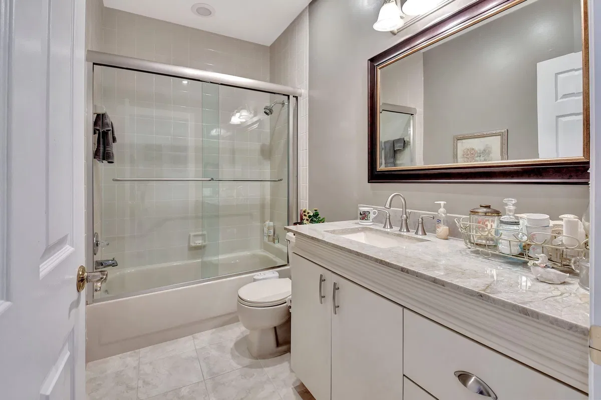 Residence photo 40