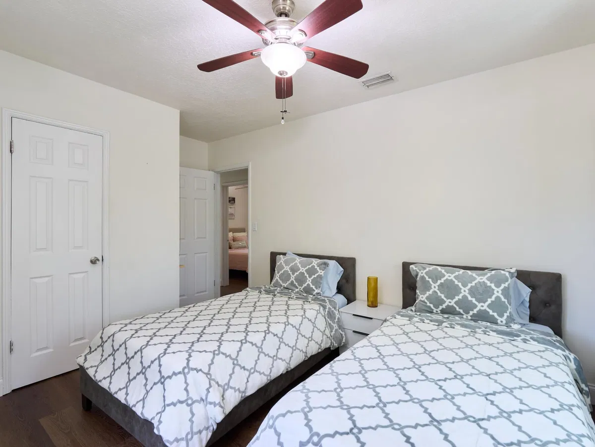  Residence photo 19
