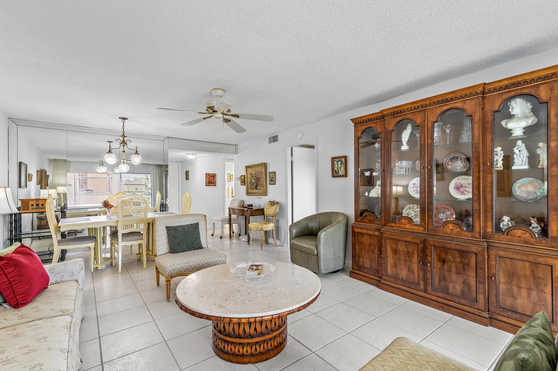 Residence photo 10