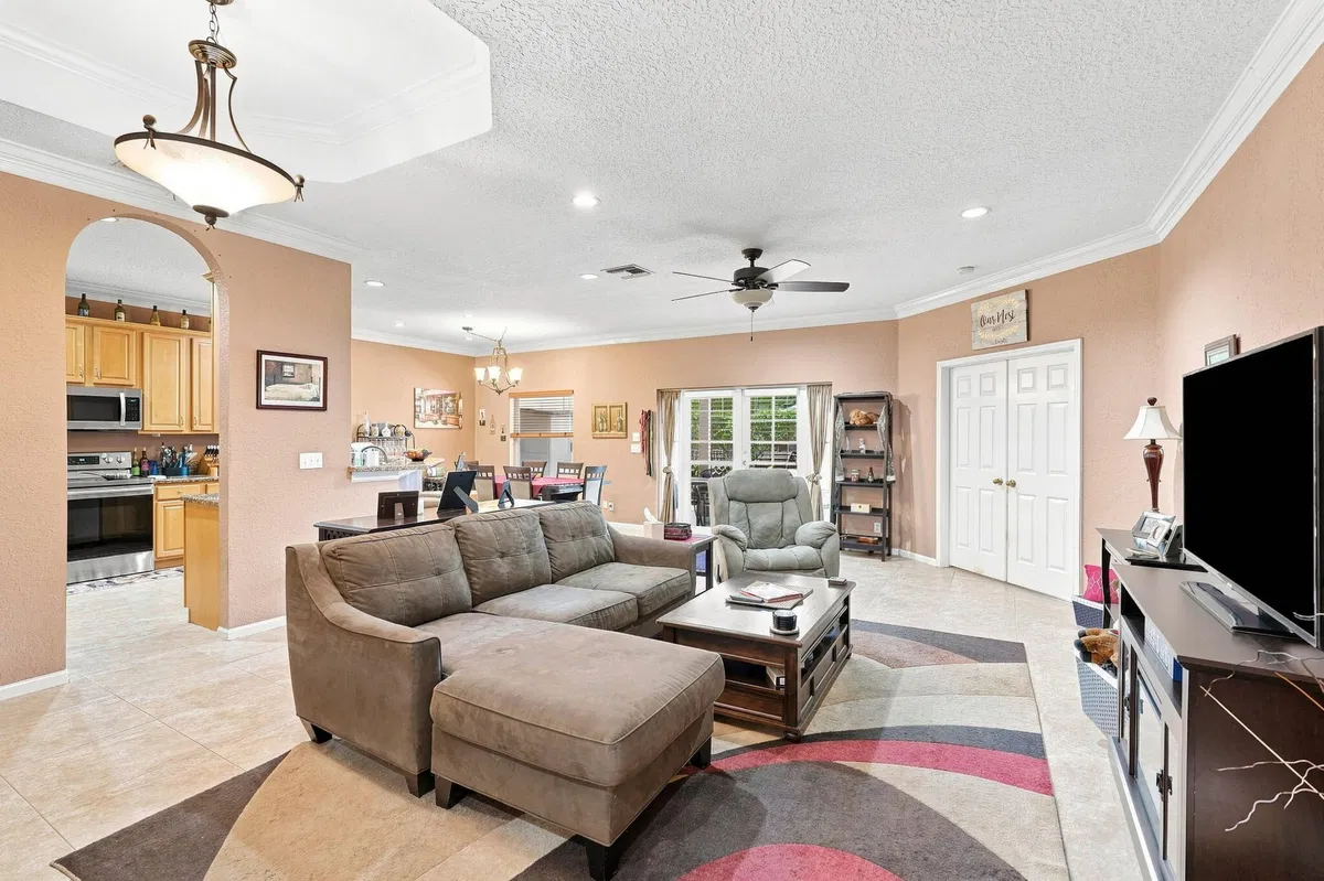  Residence photo 40