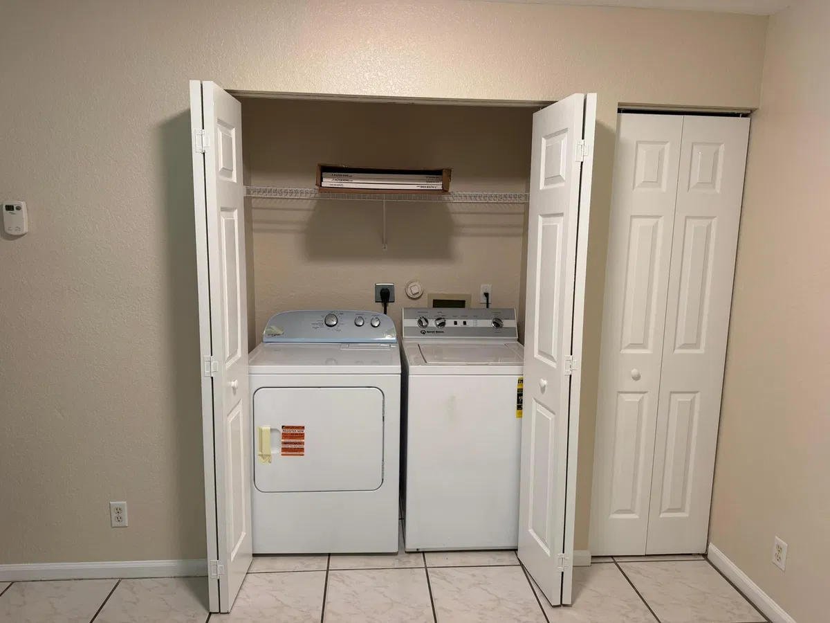 Residence photo 22