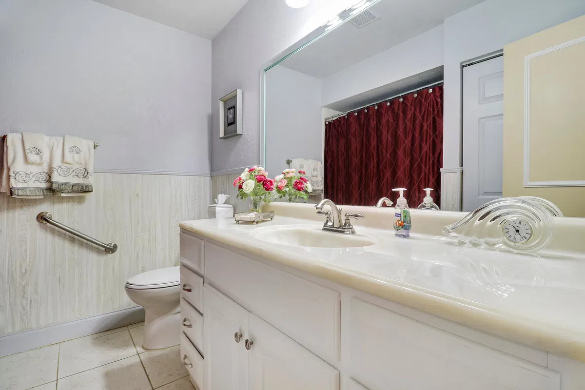 Residence photo 31