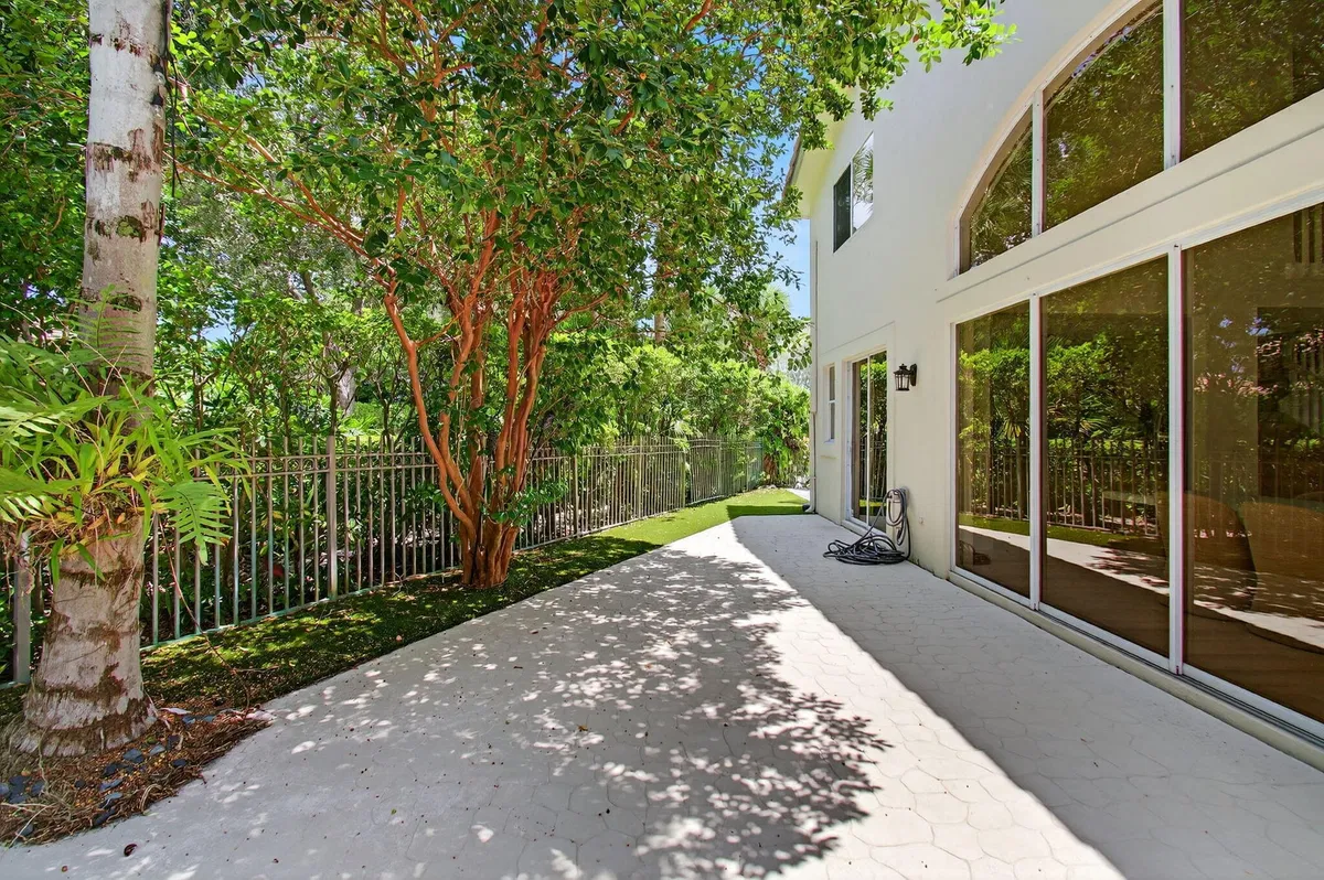 Residence photo 40