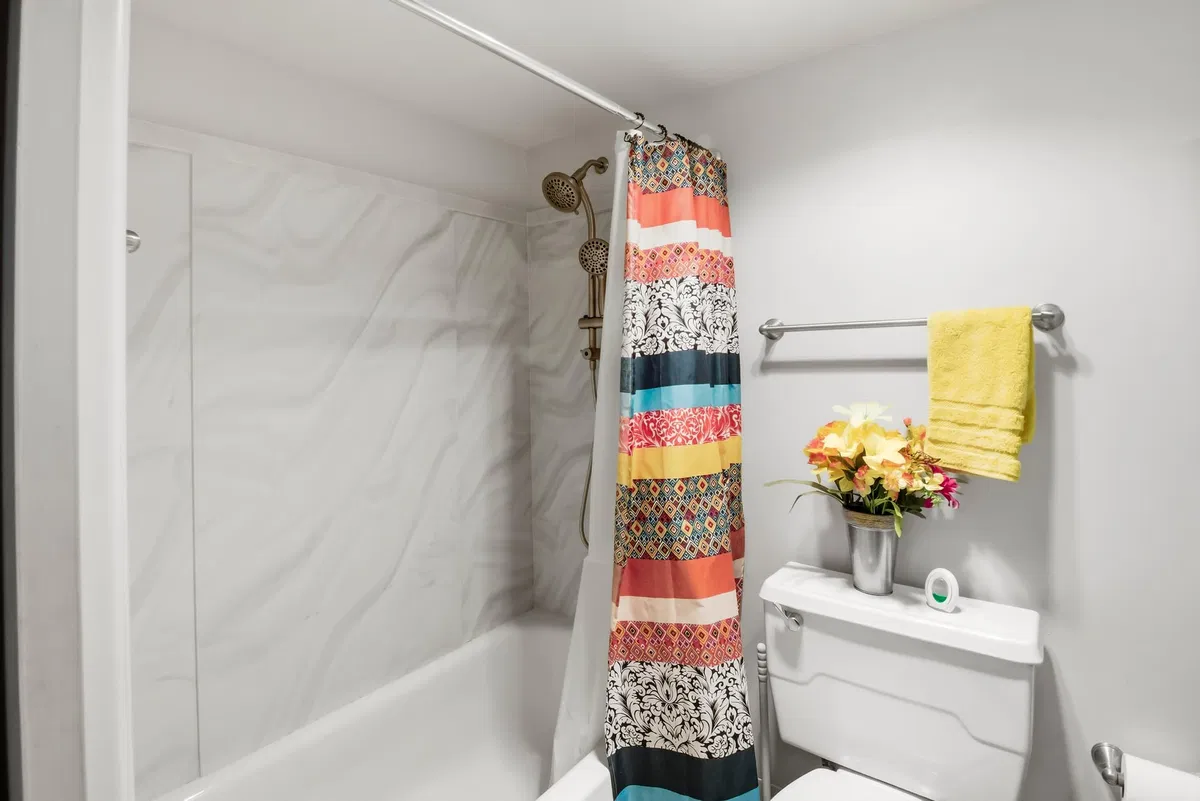 Unit 112 photo 25