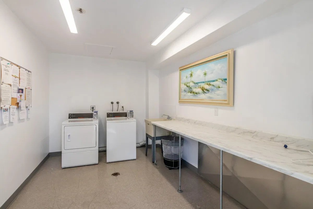 Unit 112 photo 31